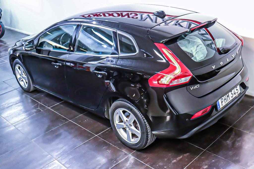 Volvo V40 | Fordonsmäklarna